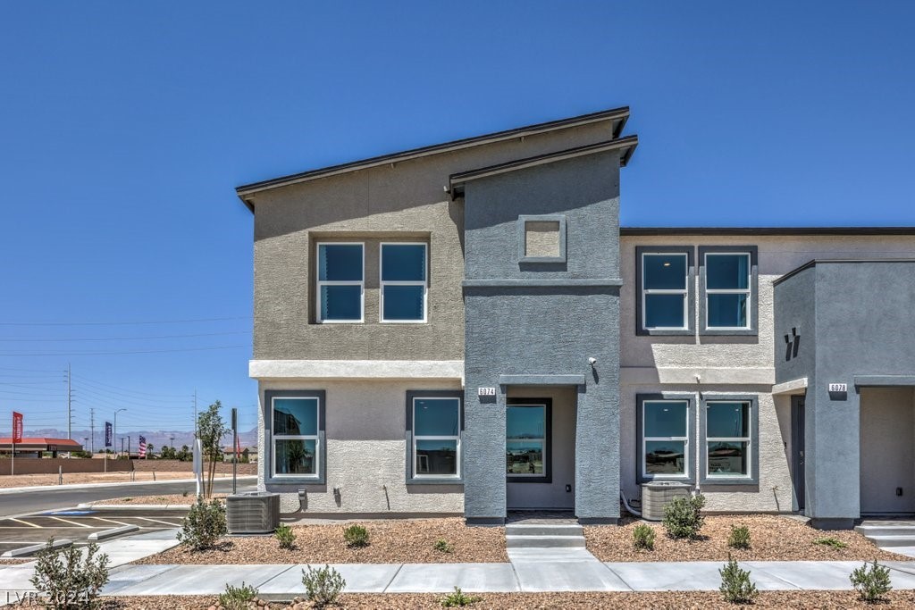 2573 Angels Trumpet Avenue 56