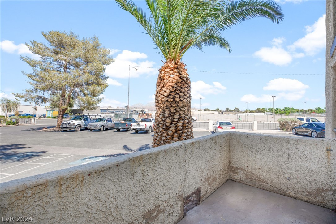 2080 Karen Avenue 36