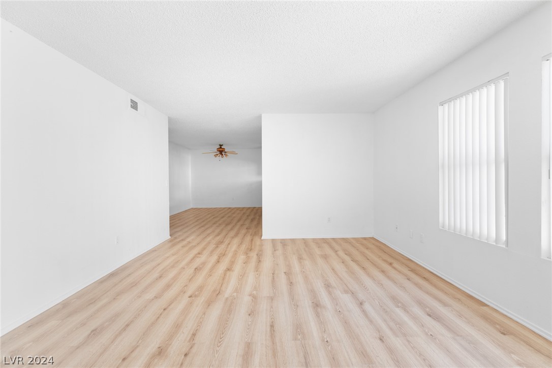 2080 Karen Avenue 36