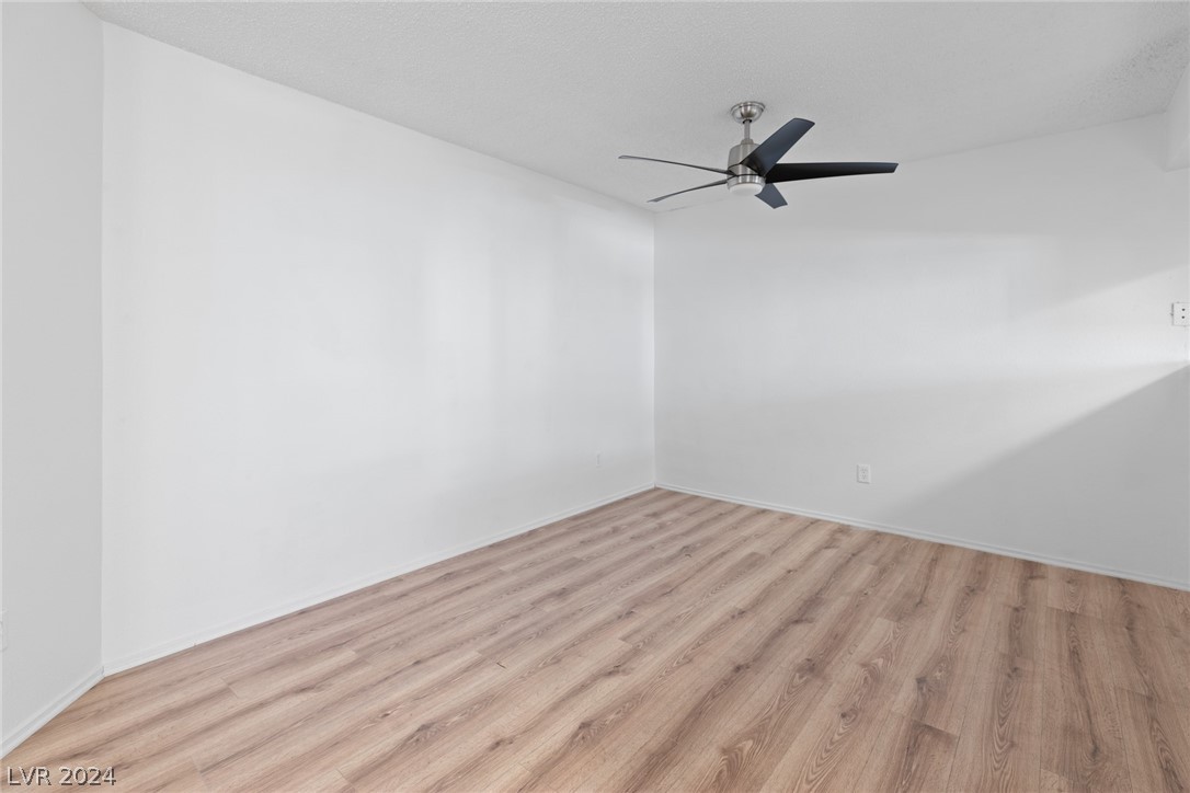 2080 Karen Avenue 36