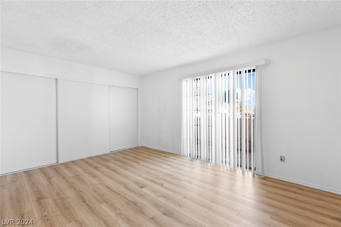 2080 Karen Avenue 36