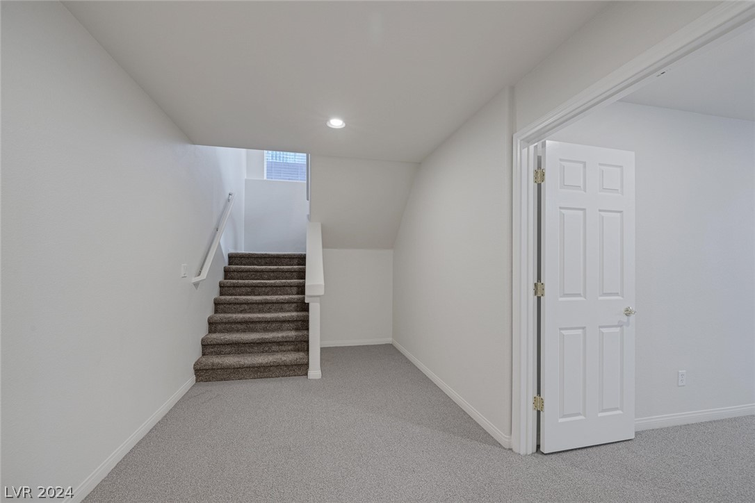 6549 Gossamer Fog Avenue