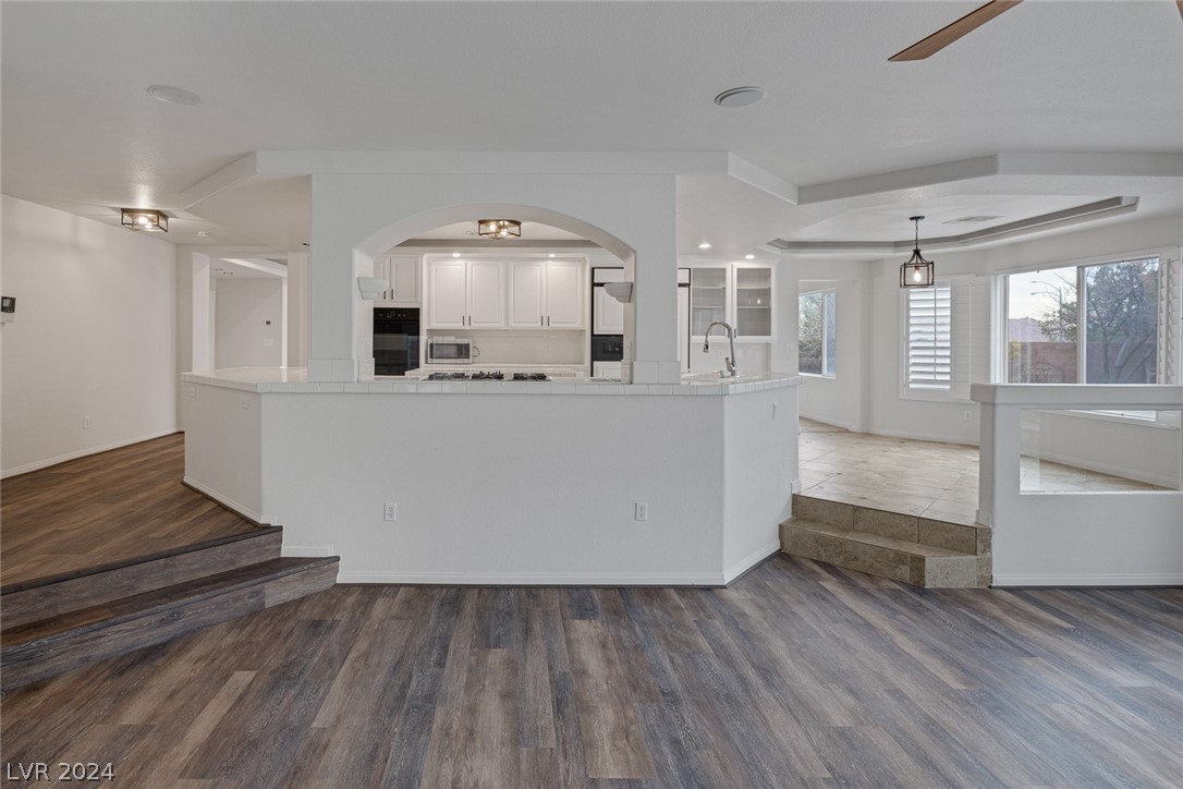6549 Gossamer Fog Avenue