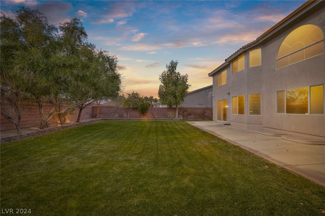 6549 Gossamer Fog Avenue