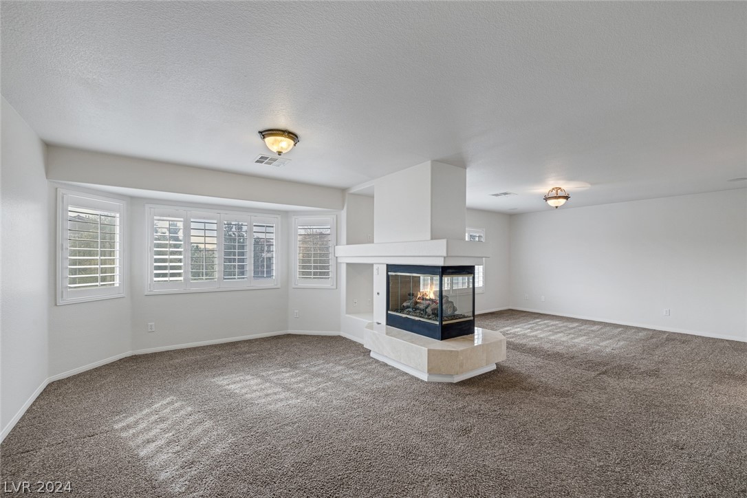 6549 Gossamer Fog Avenue