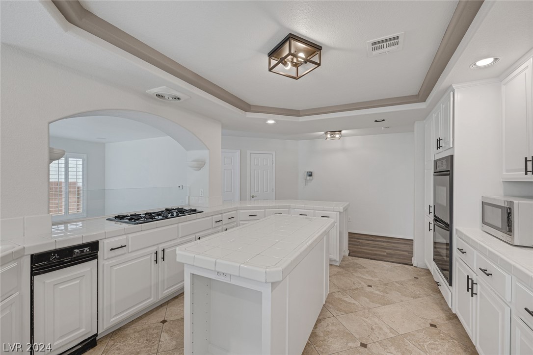 6549 Gossamer Fog Avenue