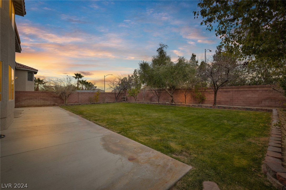 6549 Gossamer Fog Avenue