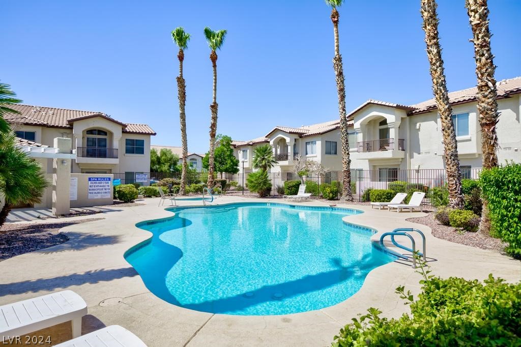 4800 Grey Wolf Lane 204