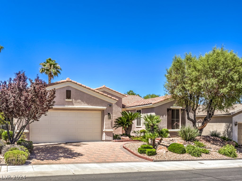 10382 Abisso Drive