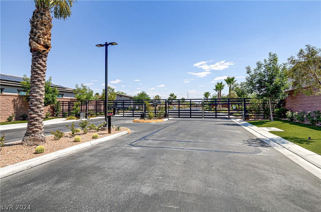 8542 Wolf Mountain Court