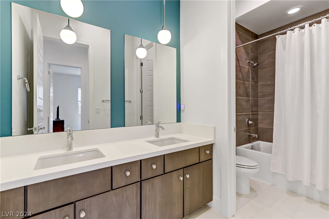 8542 Wolf Mountain Court