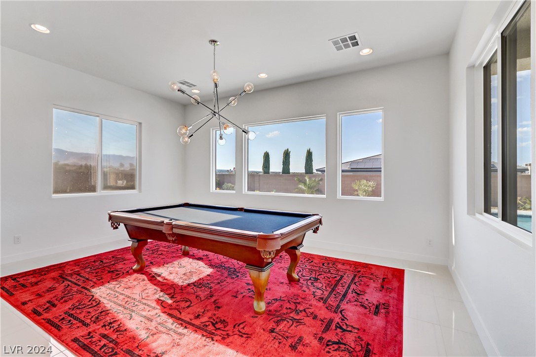 8542 Wolf Mountain Court