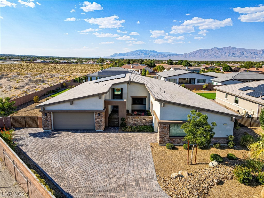 8542 Wolf Mountain Court