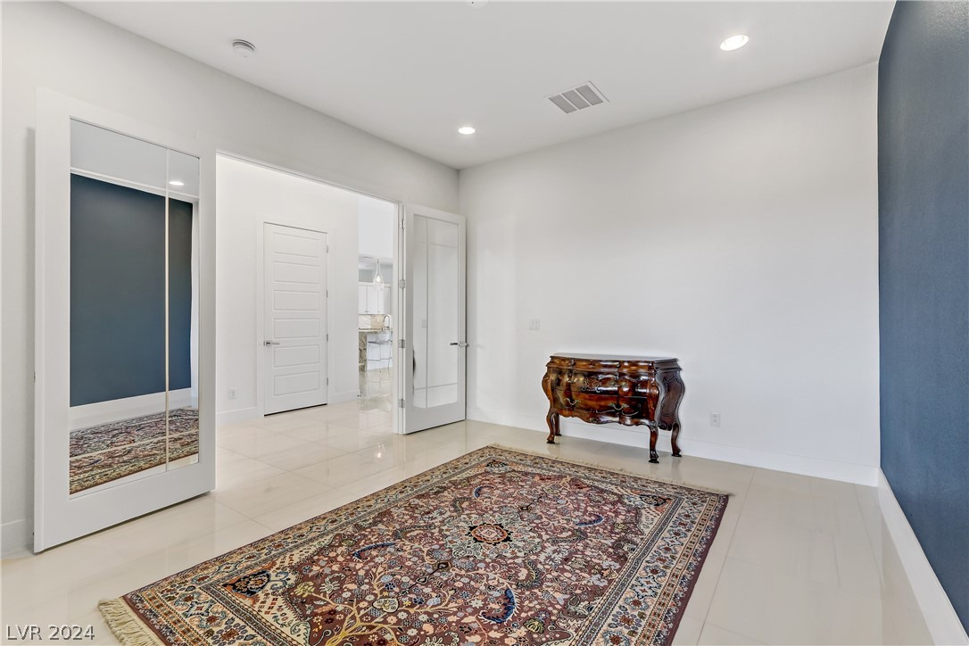 8542 Wolf Mountain Court