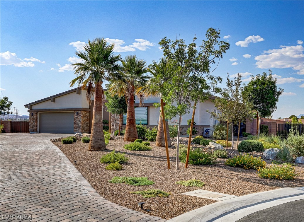 8542 Wolf Mountain Court