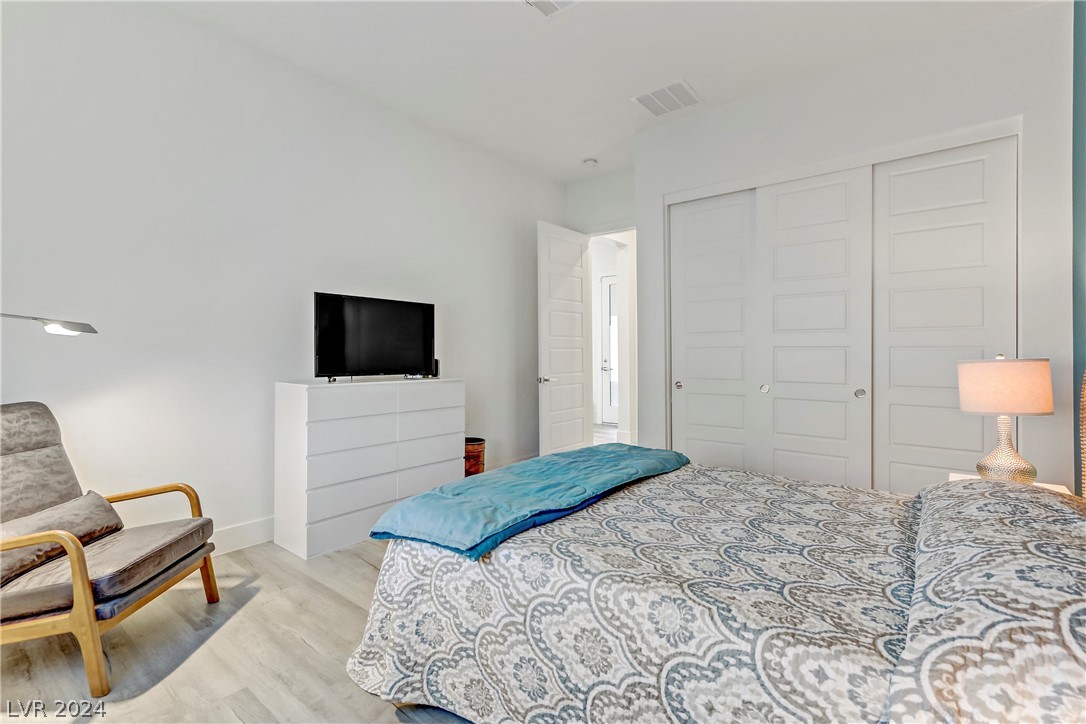 8542 Wolf Mountain Court