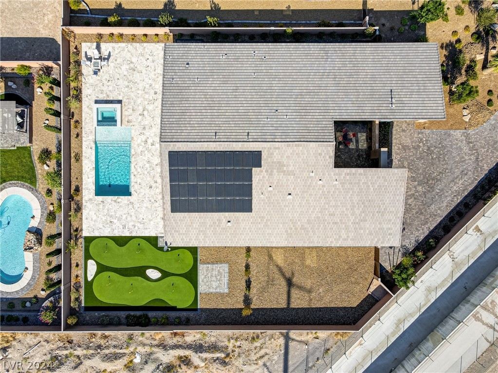 8542 Wolf Mountain Court