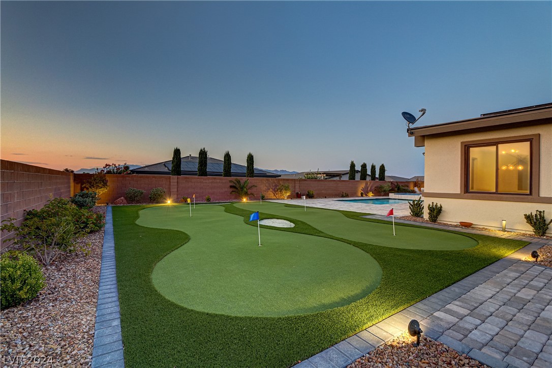 8542 Wolf Mountain Court