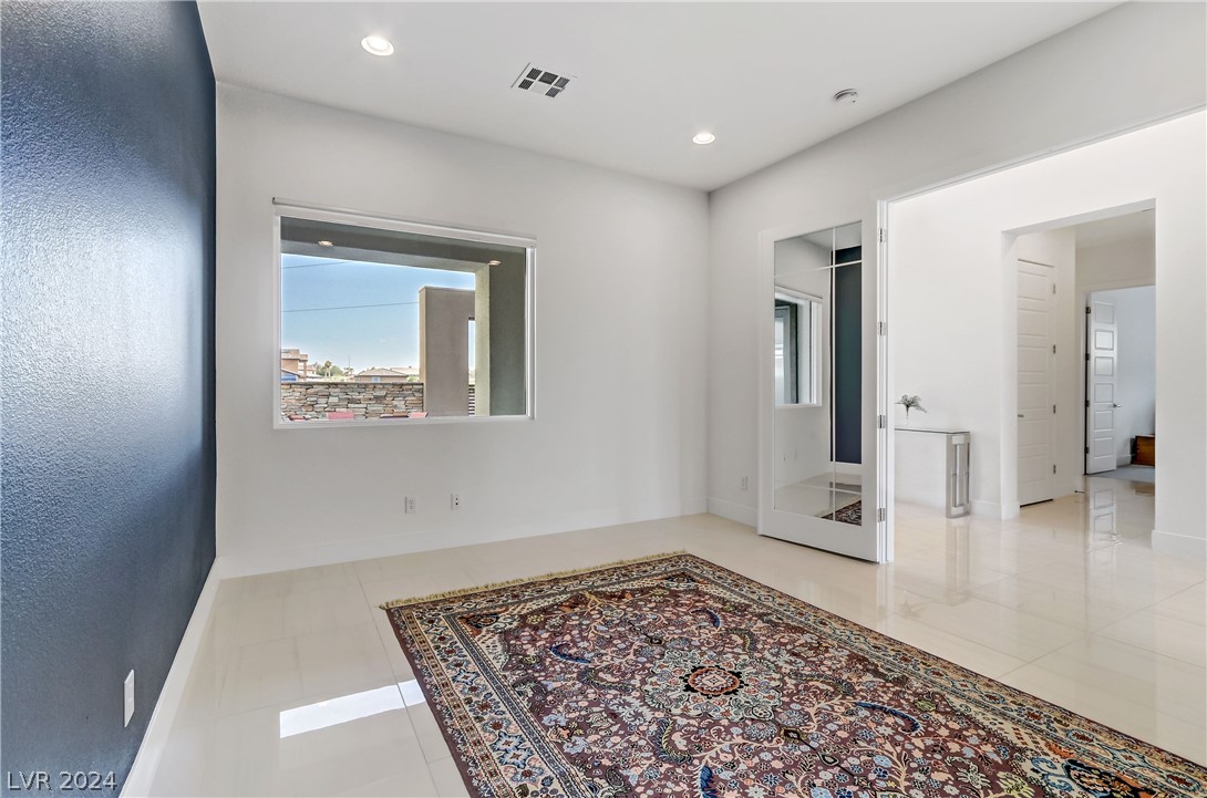 8542 Wolf Mountain Court