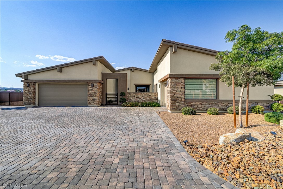 8542 Wolf Mountain Court