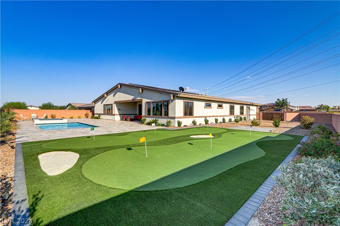 8542 Wolf Mountain Court