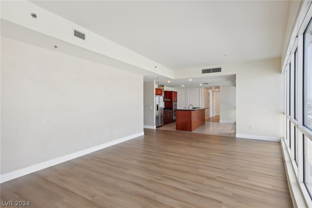4575 Dean Martin Drive 1008