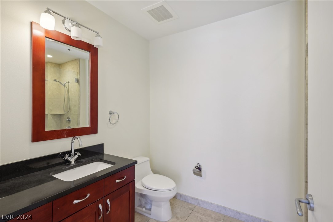 4575 Dean Martin Drive 1008