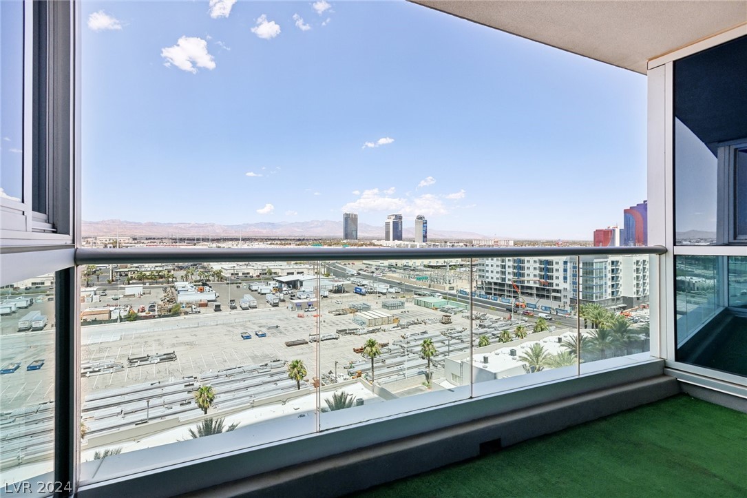 4575 Dean Martin Drive 1008