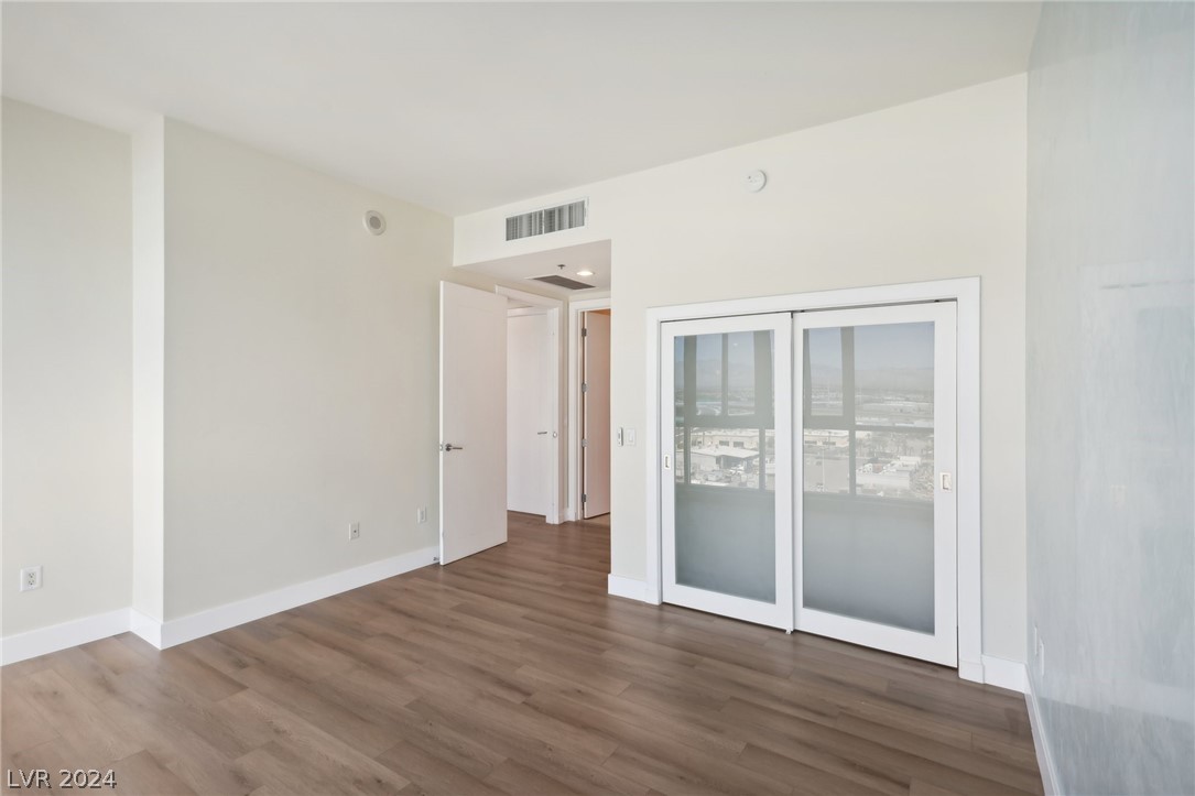 4575 Dean Martin Drive 1008