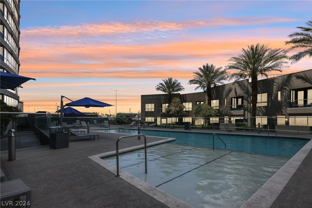 4575 Dean Martin Drive 1008