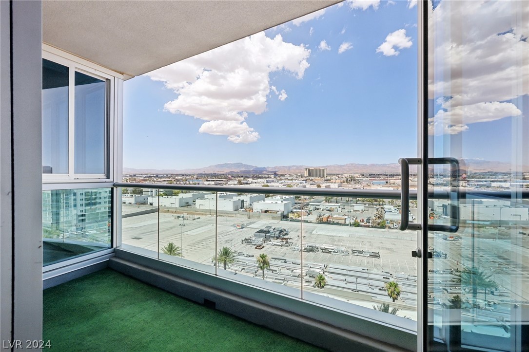 4575 Dean Martin Drive 1008