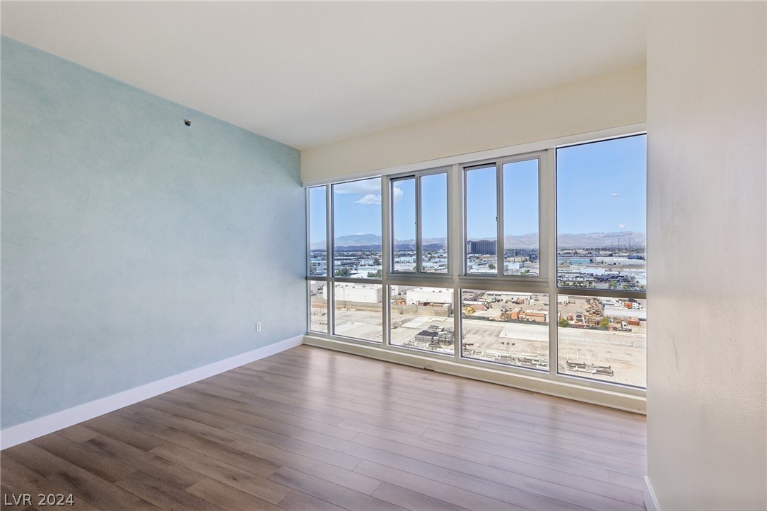 4575 Dean Martin Drive 1008