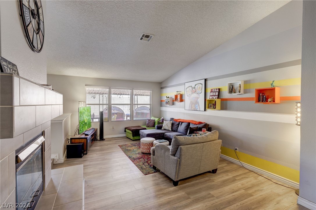 223 Comanche Place