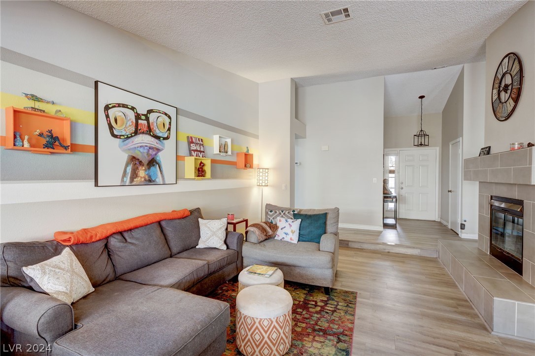 223 Comanche Place