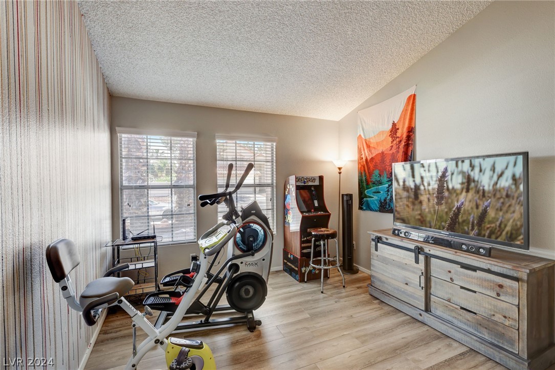 223 Comanche Place