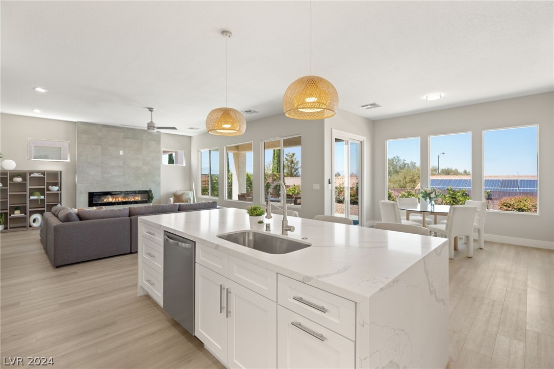 2276 Aztec Ruin Way