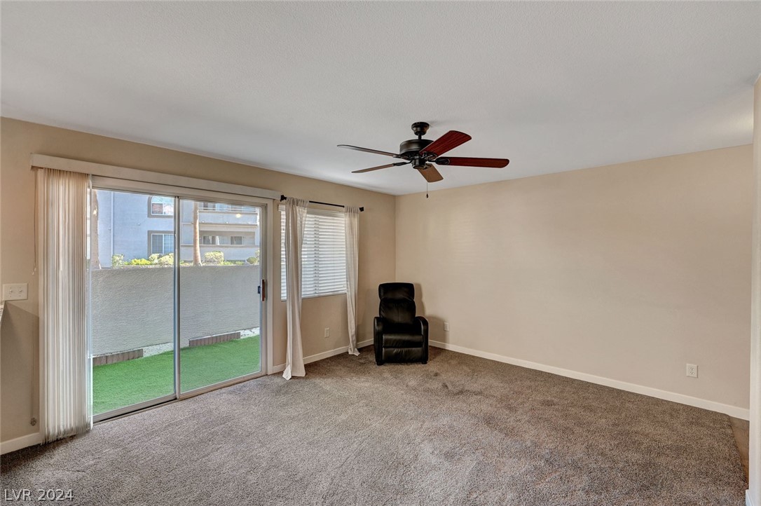 3125 North Buffalo Drive 1118