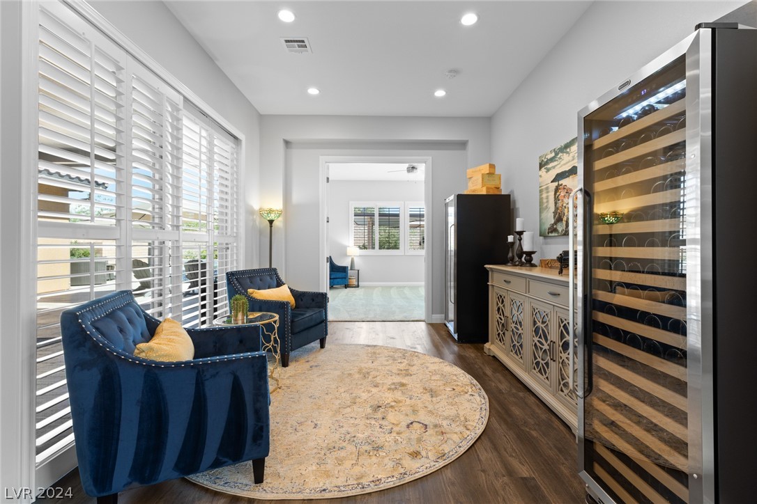268 Tarragona Breeze Avenue
