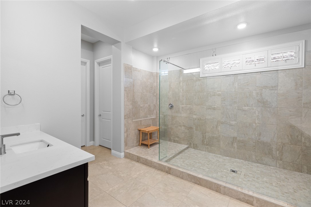 268 Tarragona Breeze Avenue