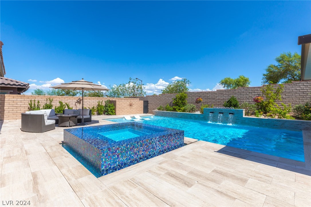 268 Tarragona Breeze Avenue