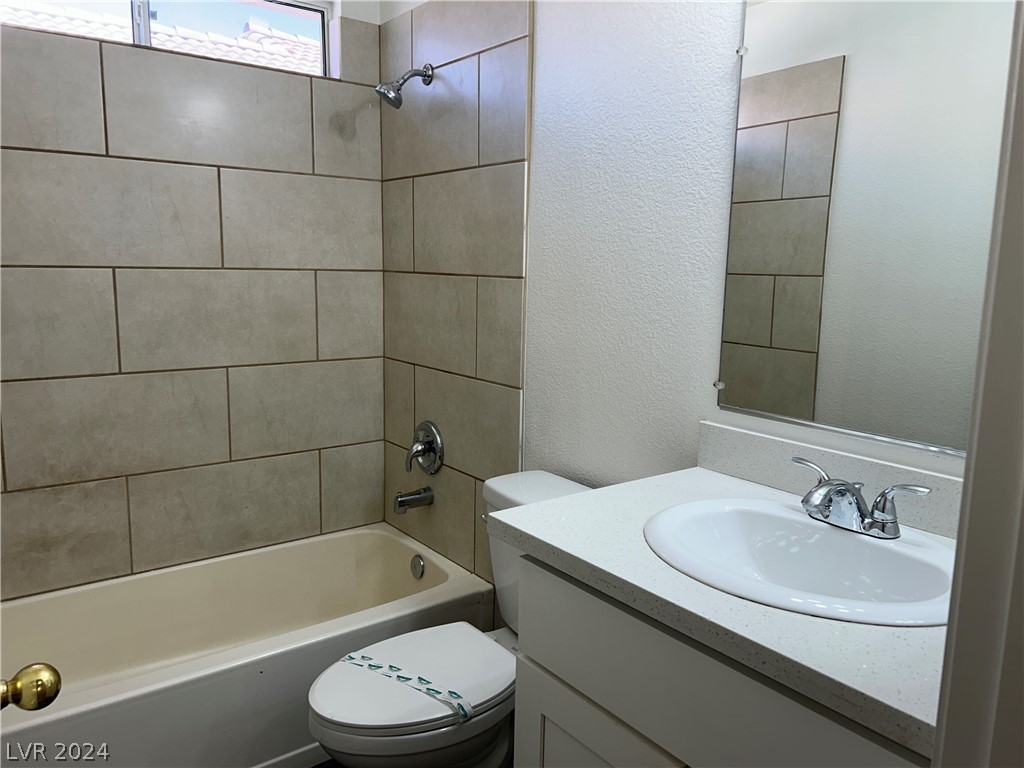 10019 CAPISTRELLO Avenue 0