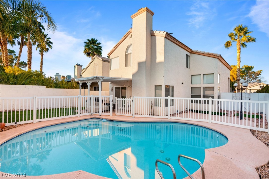 1685 Autumn Rust Drive