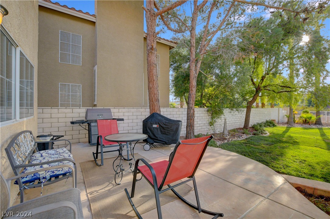 2404 Legacy Island Circle