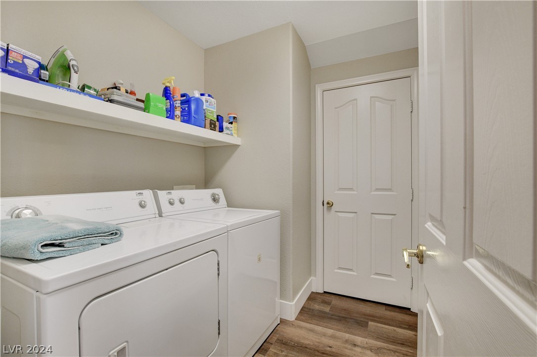 2404 Legacy Island Circle