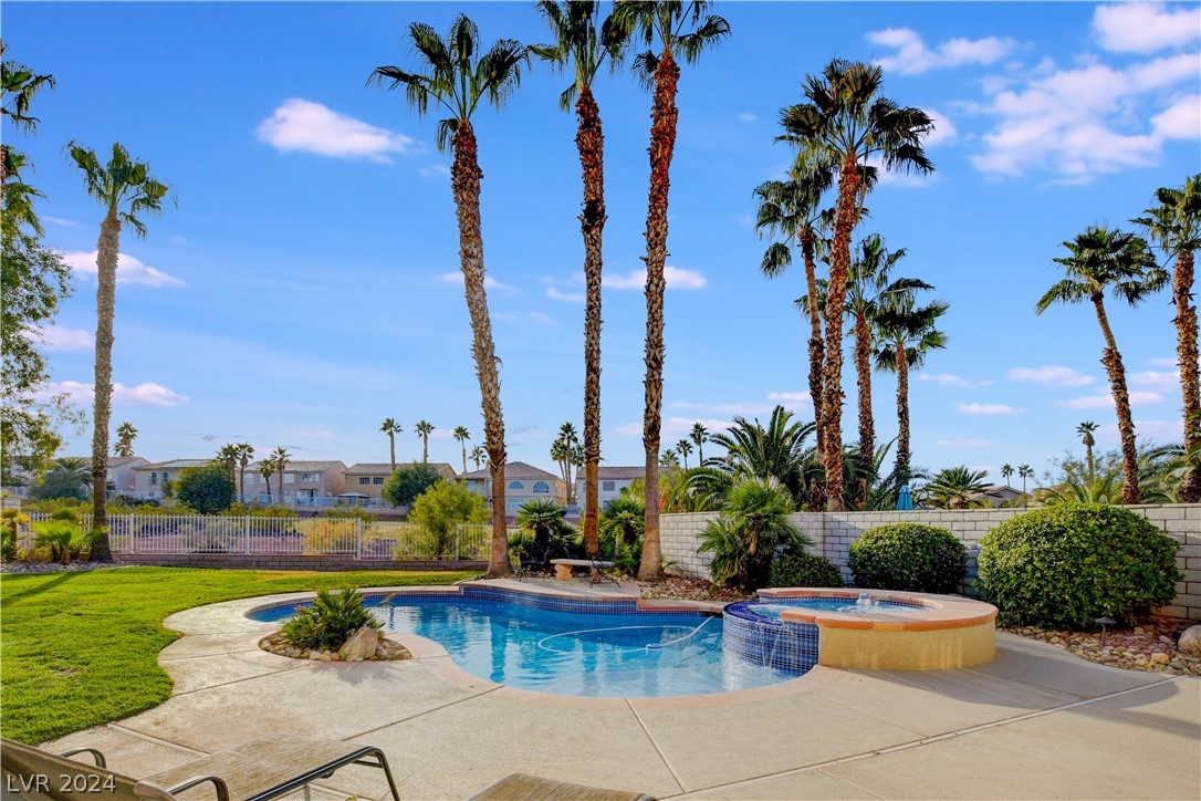2404 Legacy Island Circle