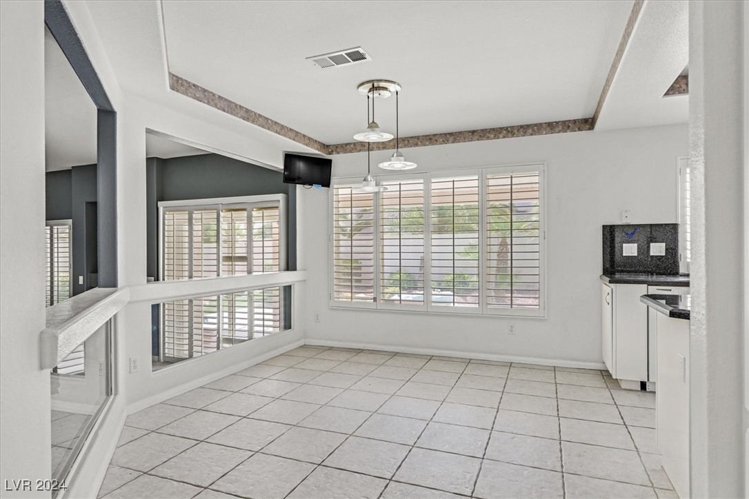 1557 Juniper Twig Avenue