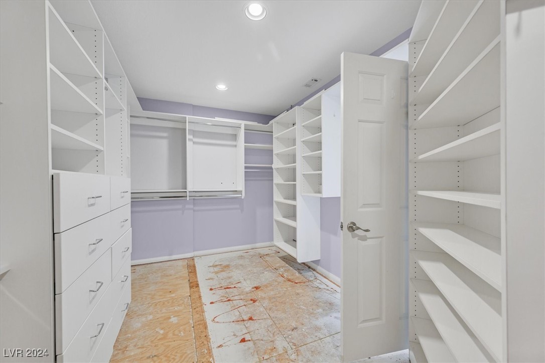 1557 Juniper Twig Avenue