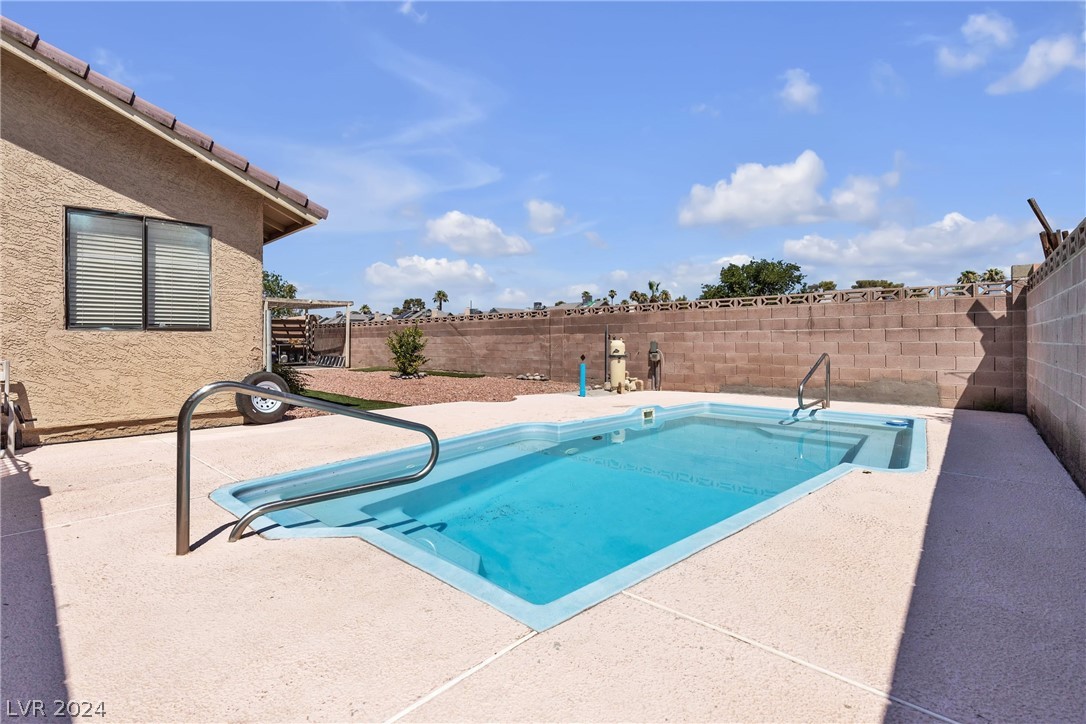 3342 Del Marino Street