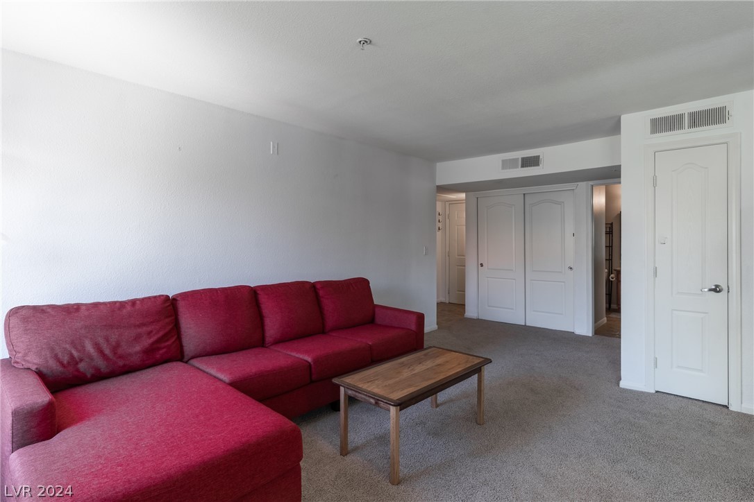 2100 Jetty Rock Drive 204