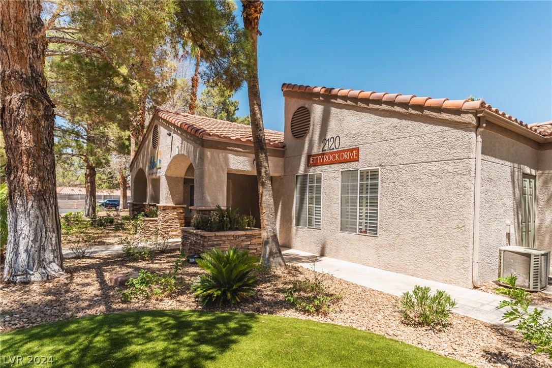 2100 Jetty Rock Drive 204